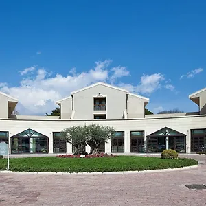 מלון Grand Itria Congress &
