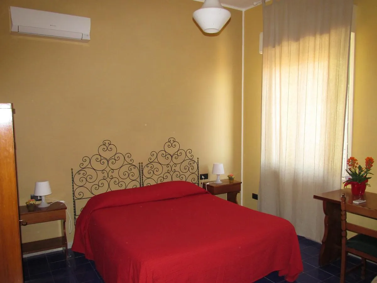 קסטלמולה Hotel Panorama Di Sicilia
